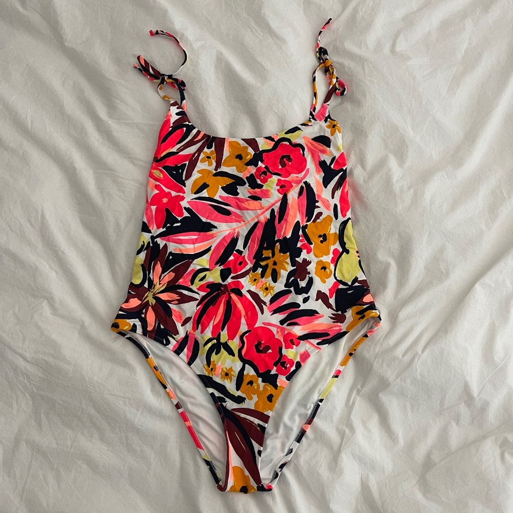 American Eagle, aerie, Swim